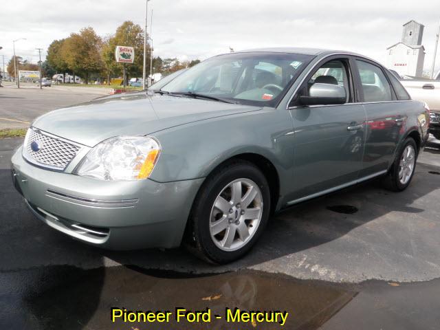Photo of 2007 Ford Five Hundred