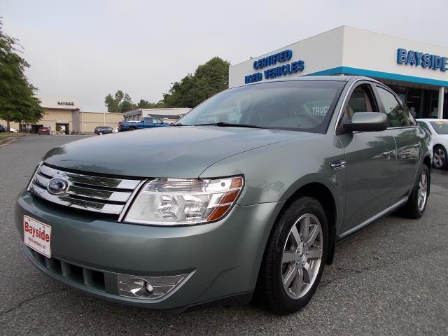 Photo of 2008 Ford Taurus