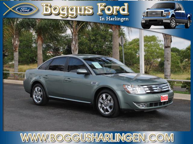 Photo of 2008 Ford Taurus