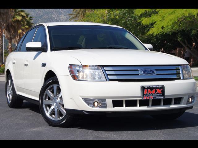 Photo of 2009 Ford Taurus