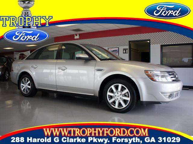 Photo of 2008 Ford Taurus