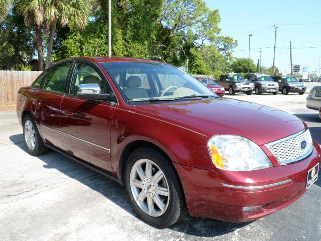 Photo of 2005 Ford Five Hundred