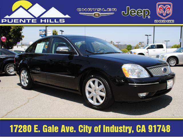 Photo of 2005 Ford Five Hundred