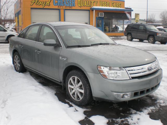 Photo of 2008 Ford Taurus
