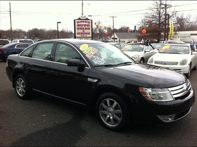 Photo of 2009 Ford Taurus