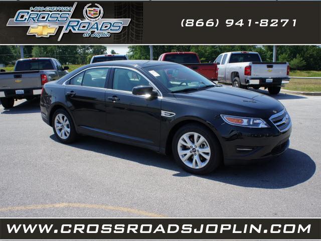 Photo of 2011 Ford Taurus