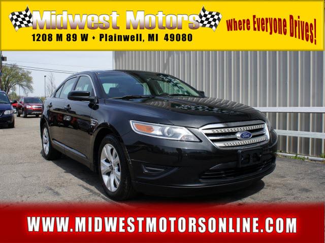 Photo of 2010 Ford Taurus