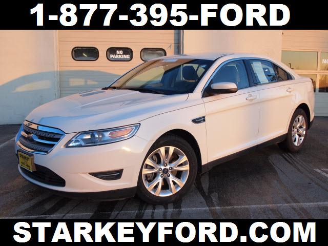 Photo of 2010 Ford Taurus