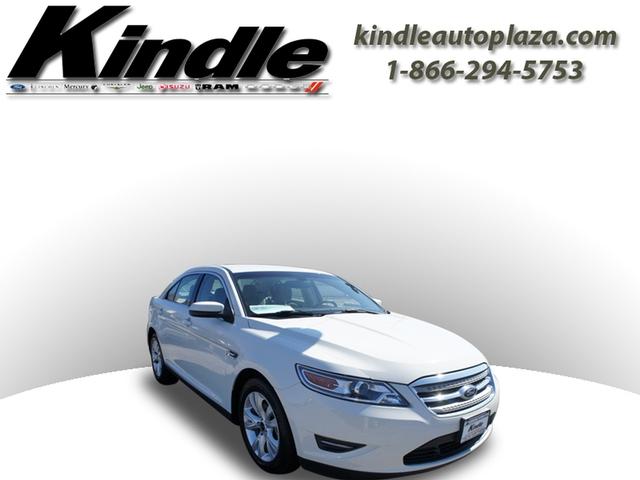 Photo of 2011 Ford Taurus