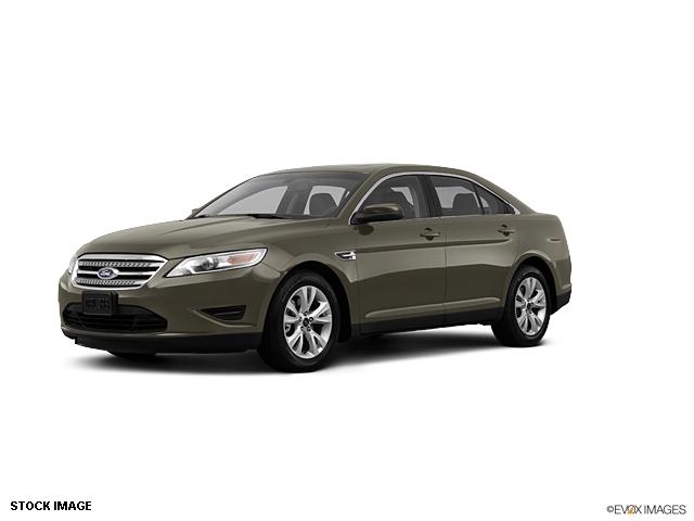 Photo of 2012 Ford Taurus
