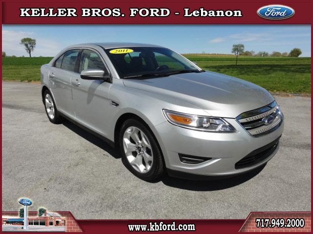 Photo of 2011 Ford Taurus