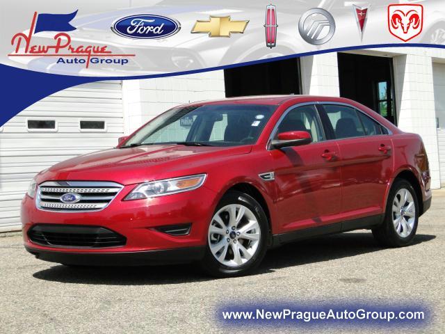 Photo of 2011 Ford Taurus