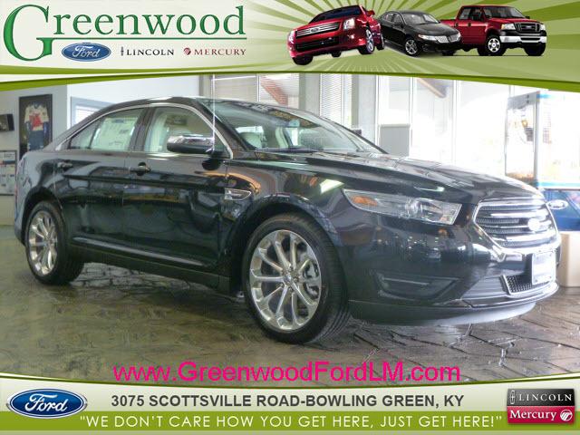 Photo of 2013 Ford Taurus