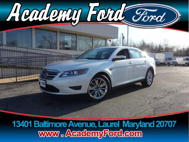 Photo of 2011 Ford Taurus