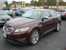 Photo of 2010 Ford Taurus
