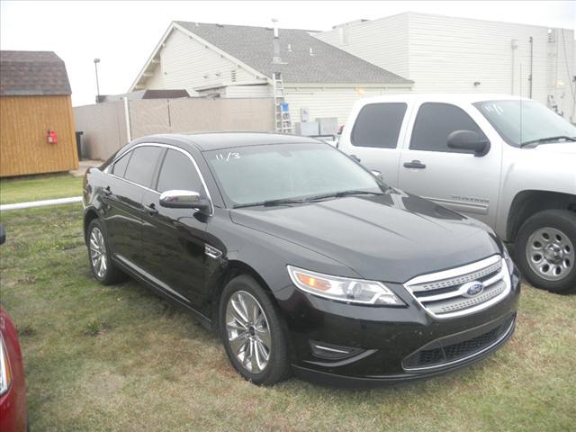 Photo of 2011 Ford Taurus