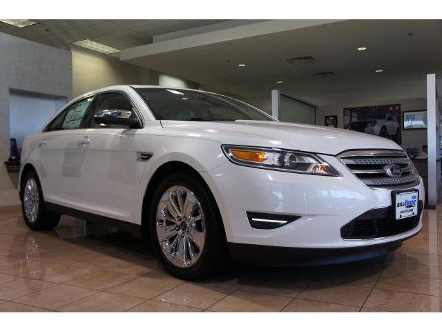 Photo of 2011 Ford Taurus