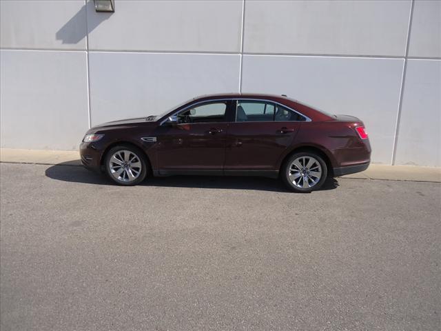 Photo of 2010 Ford Taurus