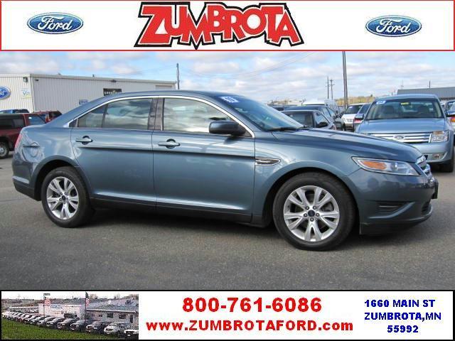 Photo of 2010 Ford Taurus