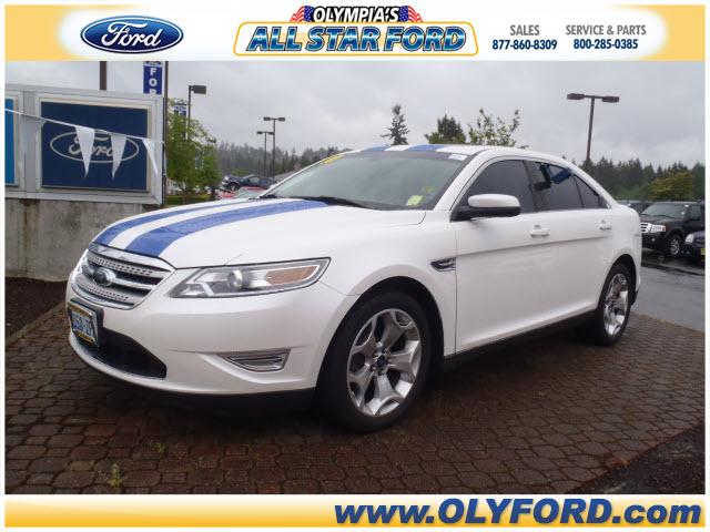 Photo of 2010 Ford Taurus