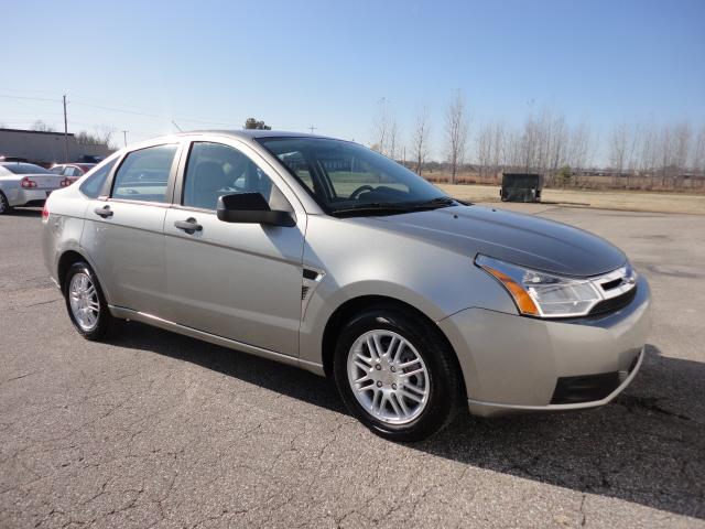 Photo of 2008 Ford Focus