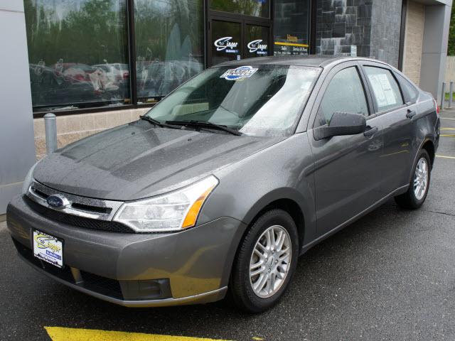 Photo of 2009 Ford Focus