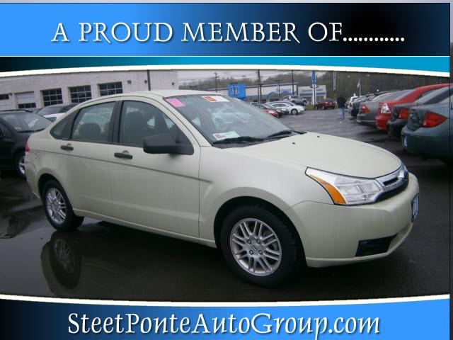 Photo of 2010 Ford Focus