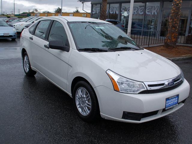 Photo of 2011 Ford Focus