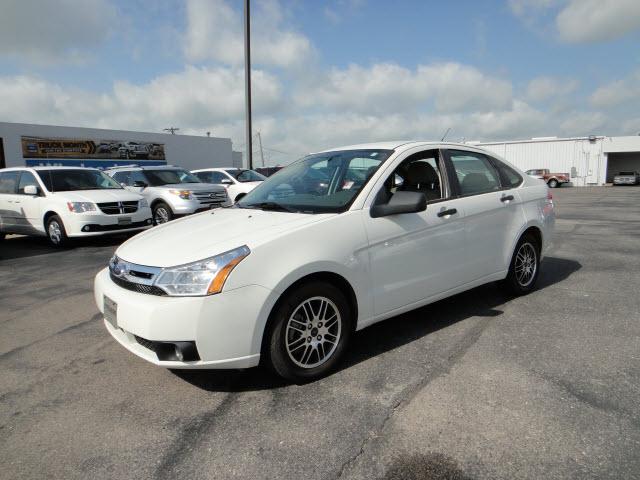 Photo of 2010 Ford Focus