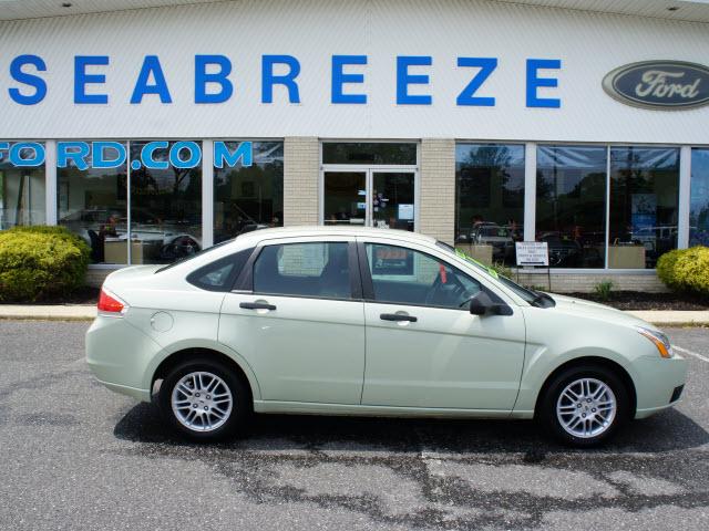 Photo of 2010 Ford Focus