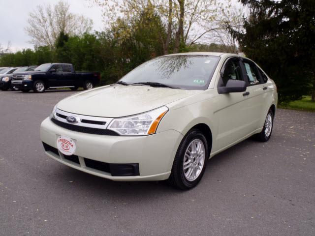 Photo of 2010 Ford Focus