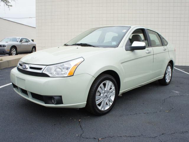 Photo of 2011 Ford Focus