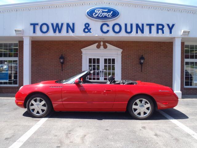Photo of 2002 Ford Thunderbird