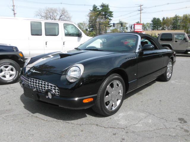 Photo of 2003 Ford Thunderbird