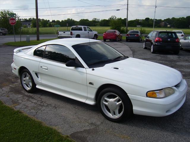 Photo of 1994 Ford Mustang