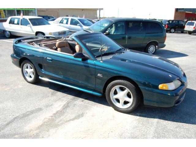 Photo of 1994 Ford Mustang