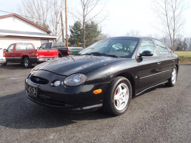 Photo of 1997 Ford Taurus