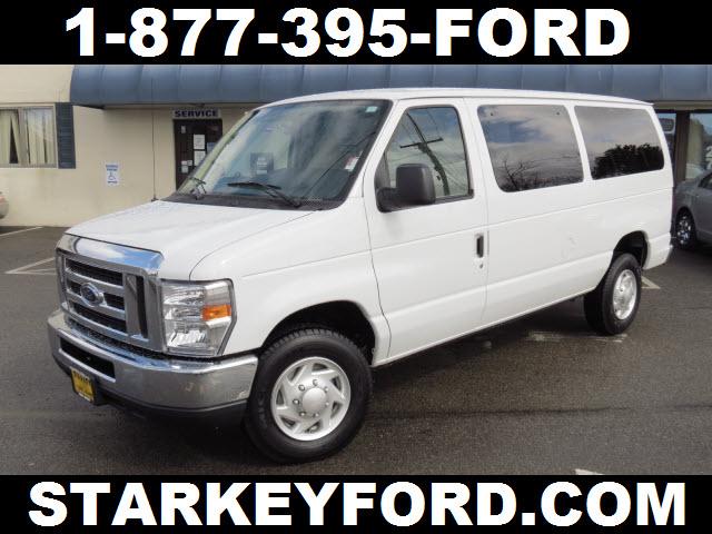 Photo of 2011 Ford E-350