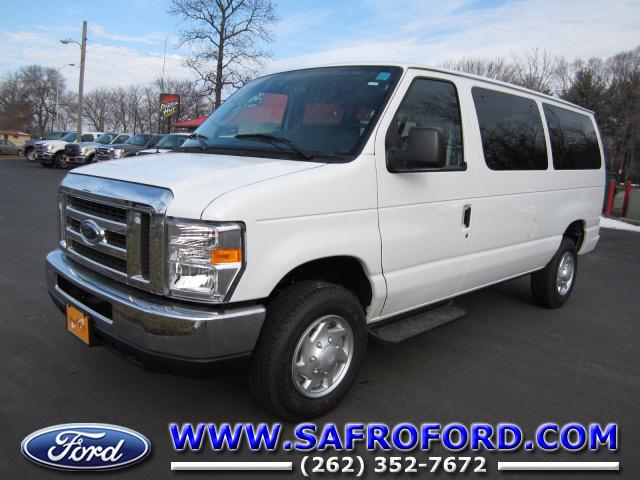 Photo of 2012 Ford E-350