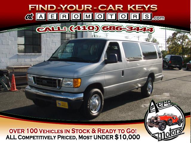 Photo of 2006 Ford E-350
