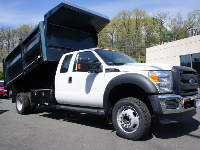 Photo of 2012 Ford SUPER DUTY F-550 DRW