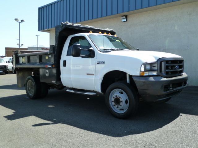 Photo of 2004 Ford Super Duty F-550 DRW