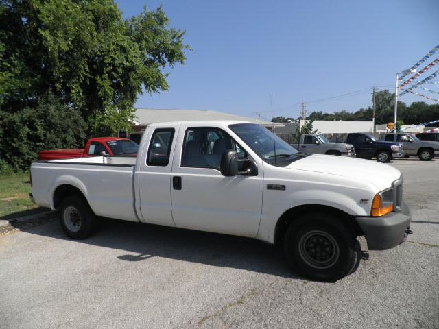 Photo of 2001 Ford F-250
