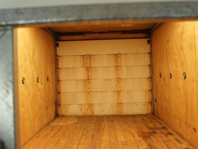 Photo of 2007 Ford E-350 Super Duty