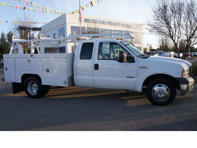 Photo of 2005 Ford F-350
