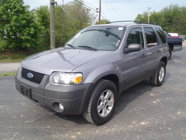 Photo of 2007 Ford Escape