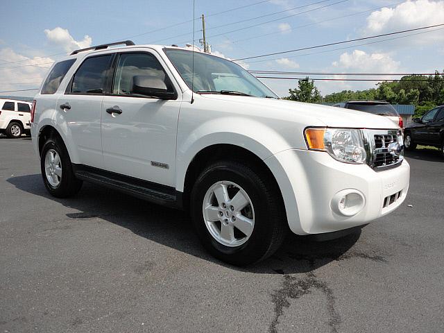 Photo of 2008 Ford Escape