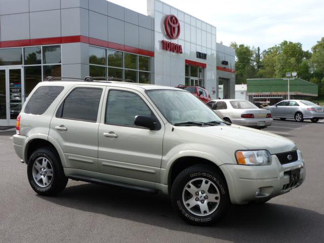 Photo of 2003 Ford Escape