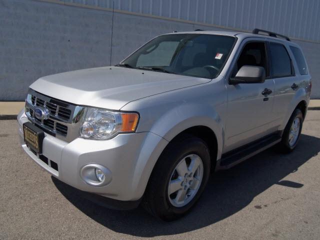Photo of 2010 Ford Escape