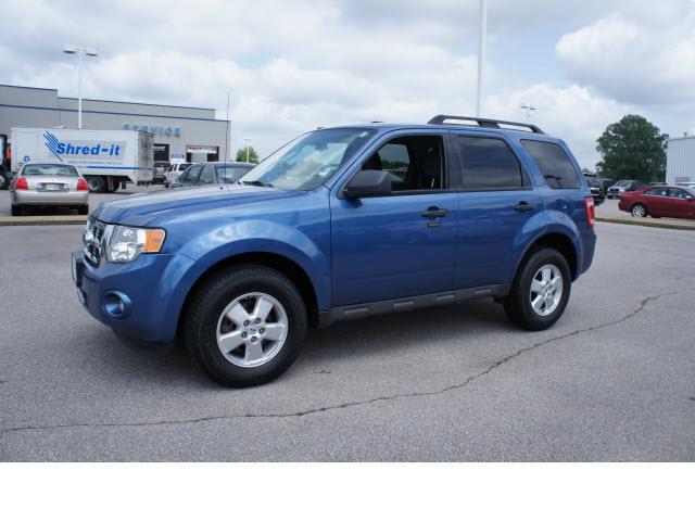 Photo of 2010 Ford Escape